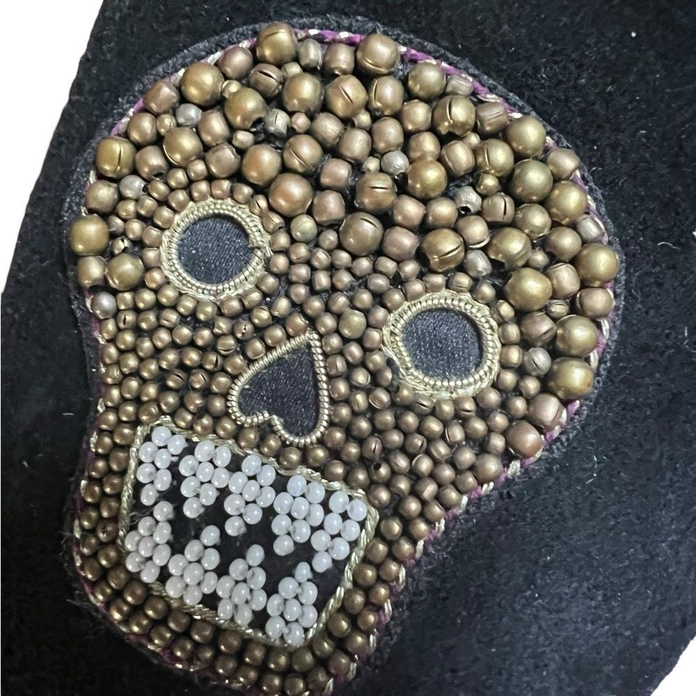 Jack Rogers Skull Beaded Black Suede Flats Shoes Women’s 9.5 Day of Dead - Picture 4 of 5